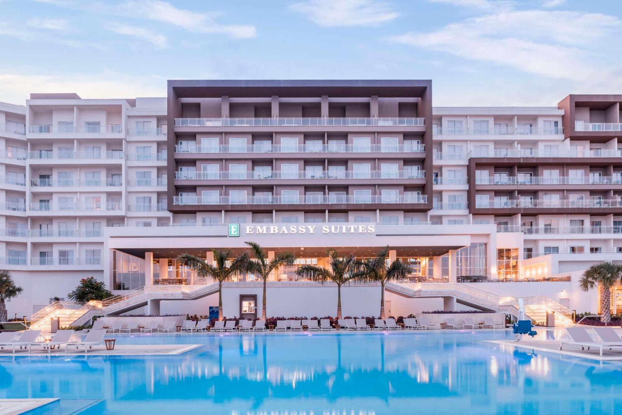 Embassy Suites By Hilton Aruba Beach Resort Palm Beach Exterior photo