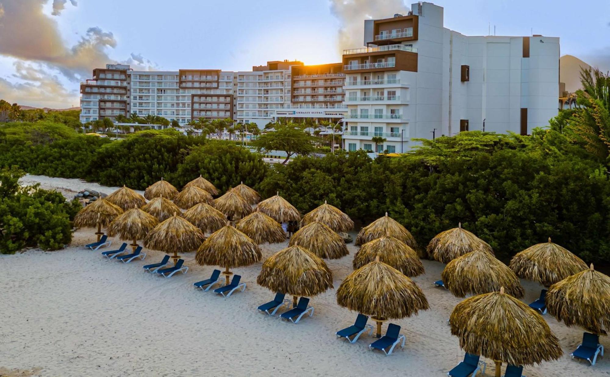 Embassy Suites By Hilton Aruba Beach Resort Palm Beach Exterior photo